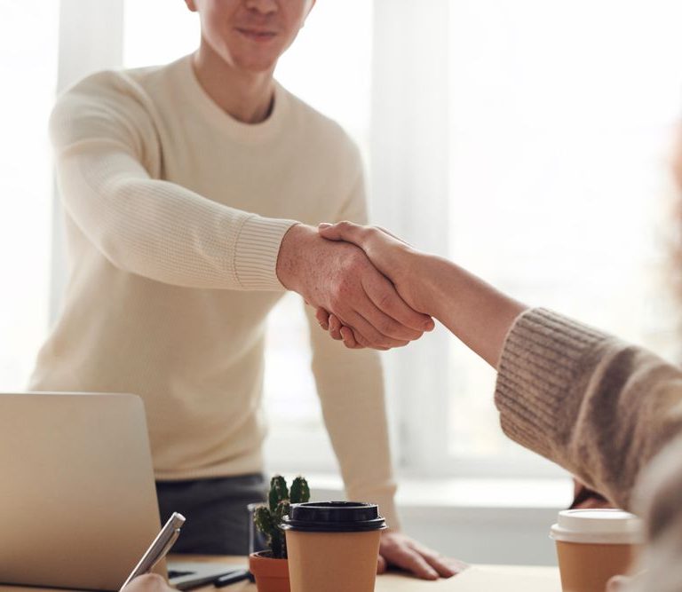 Tư vấn mua bán, chuyển nhượng doanh nghiệp: chuẩn bị hồ sơ và đánh giá rủi ro